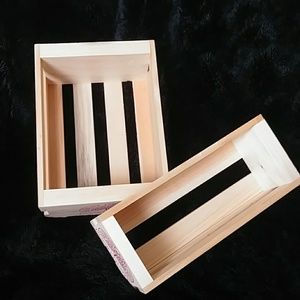 🎈 Two Small Wooden Crate Boxes